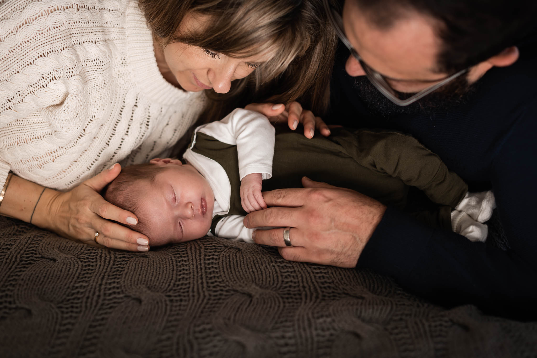 Ein Neugeborenen Baby Fotoshooting in Baden Aargau